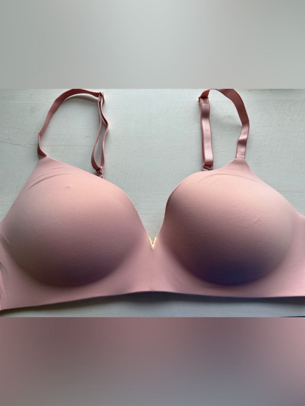 Victoria's Secret Blush Pink Seamless T-Shirt Bra